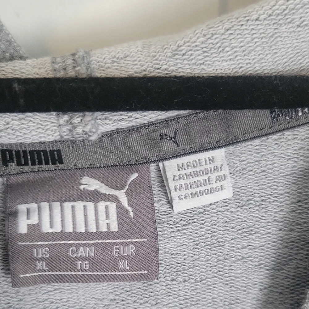 Puma Men's Heather Gray Hoodie - Picture 2 of 4